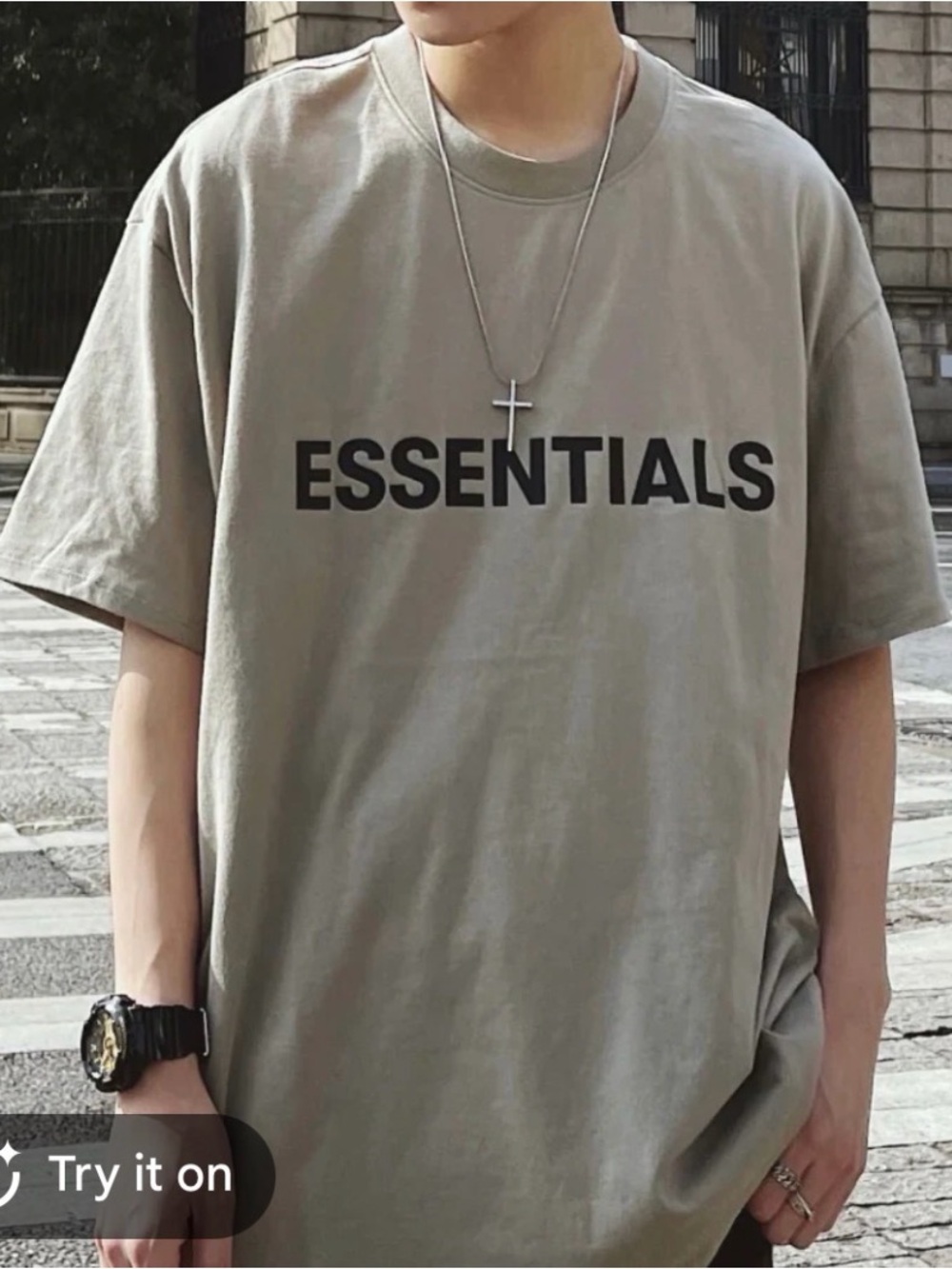 New Fear of God Essentials Short-Sleeve Tee size M color Gray